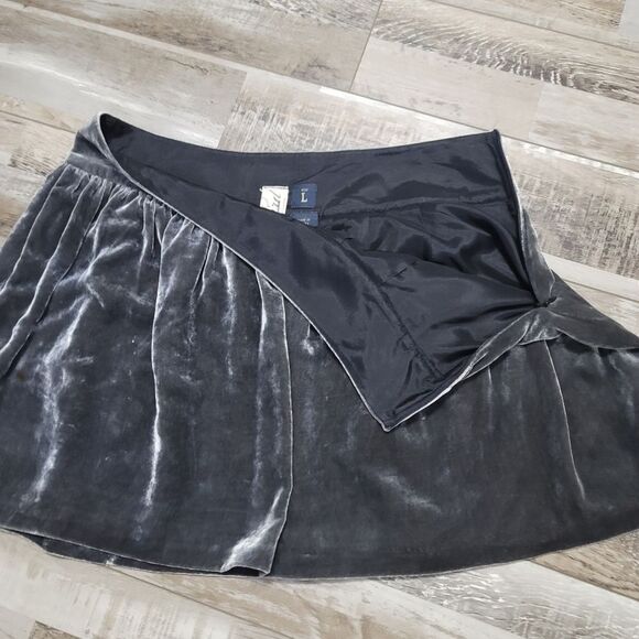 Bird By Juicy Couture Gray Velvet Mini Skirt Size Large - Picture 3 of 6